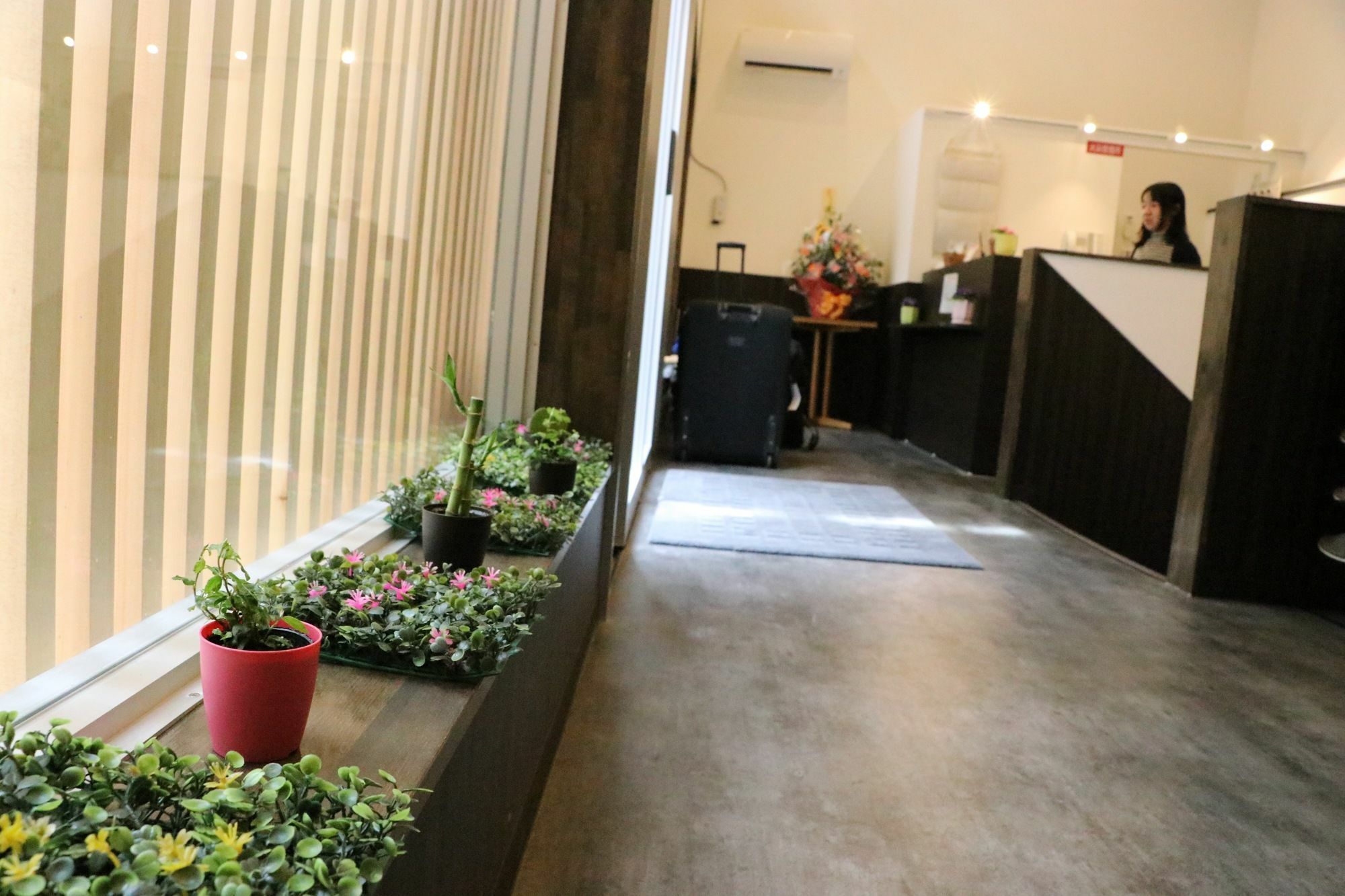 Lore Hostel Dotonbori Osaka Dış mekan fotoğraf
